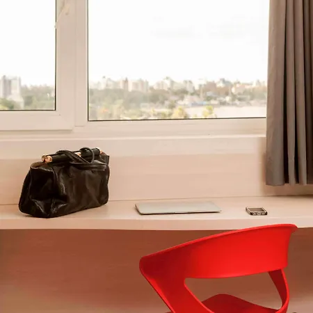 Ibis Montevideo Rambla Hotel Exterior photo
